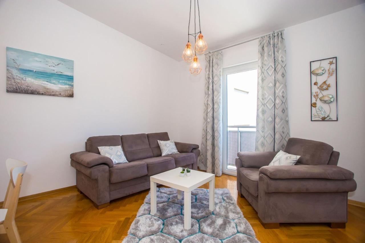 Apartment Dora Near Sea And Center With Private Garage Poreč Eksteriør bilde