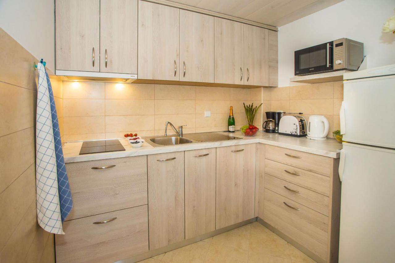 Apartment Dora Near Sea And Center With Private Garage Poreč Eksteriør bilde