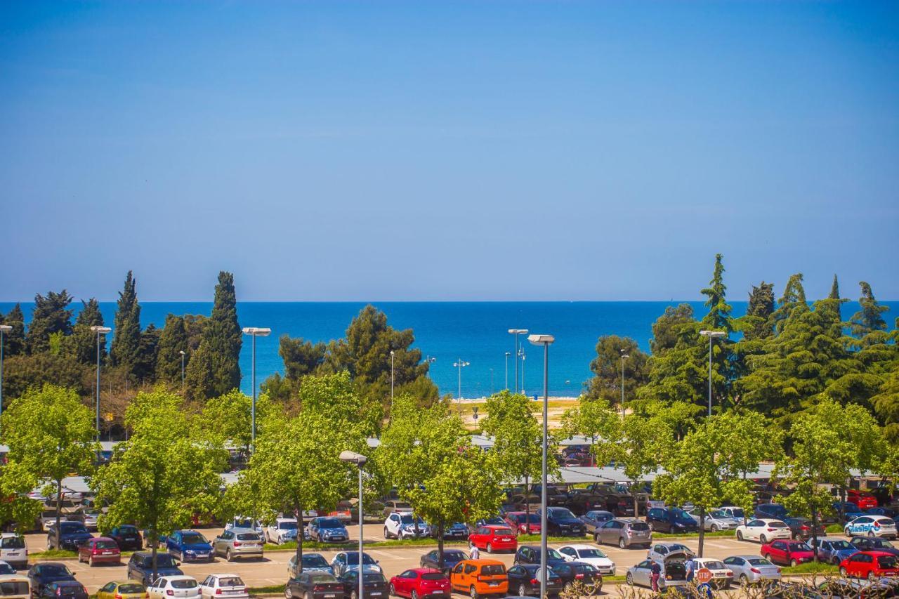 Apartment Dora Near Sea And Center With Private Garage Poreč Eksteriør bilde